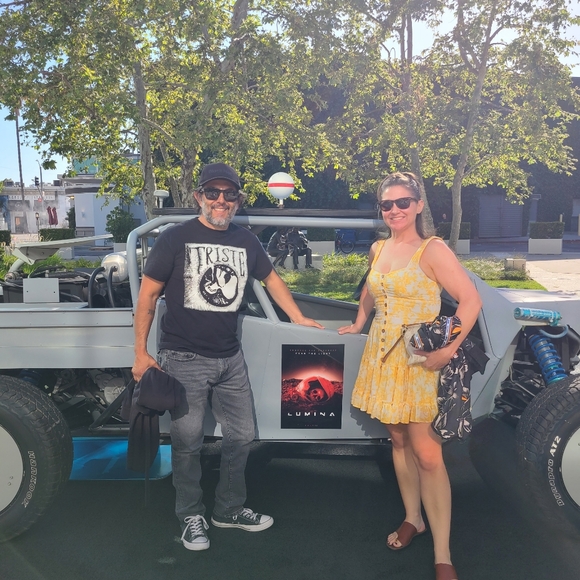 BRAVO'S POP UP SHARES - Picture 4 of 8